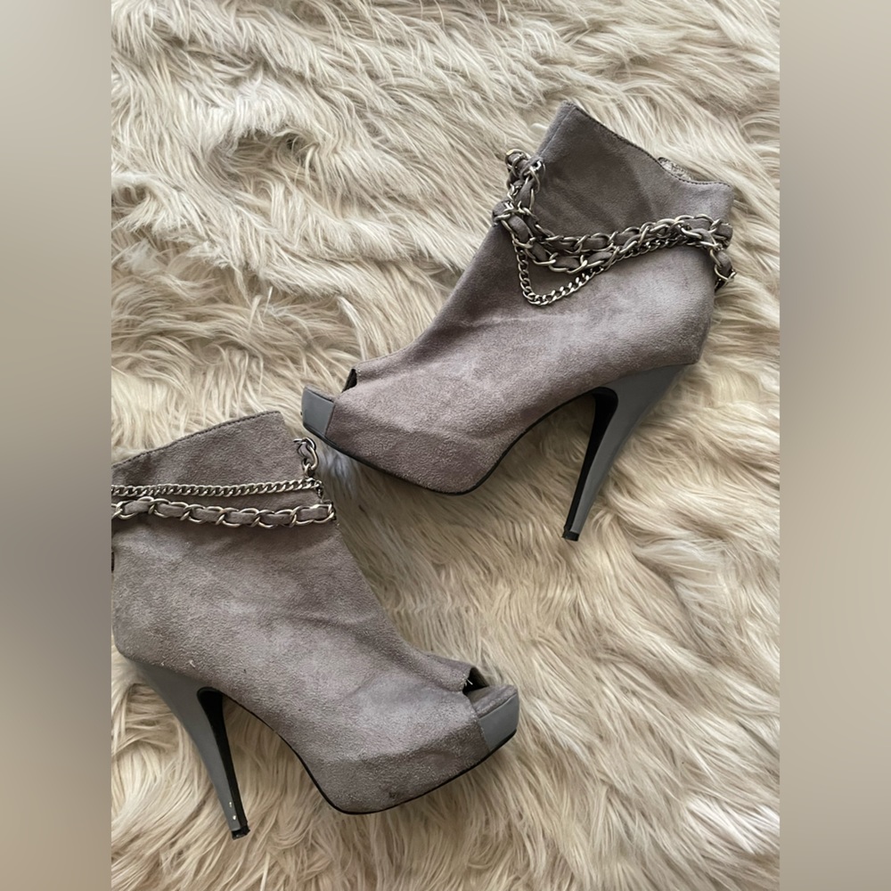 Grey suede heels